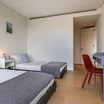 Διαμέρισμα Modern 2bdr With Garage By Lovelystay *