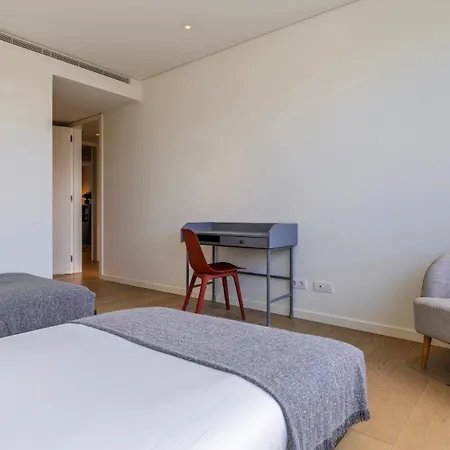 Lägenhet Modern 2bdr With Garage By Lovelystay *